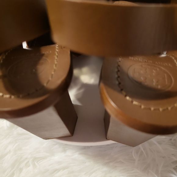 Tory burch authentic heels - Picture 5 of 13